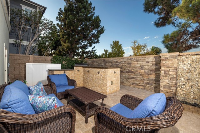 MLS #OC25224021 image #16