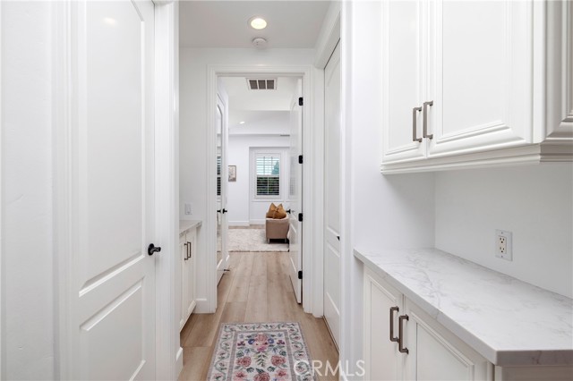 MLS #OC25224021 image #27