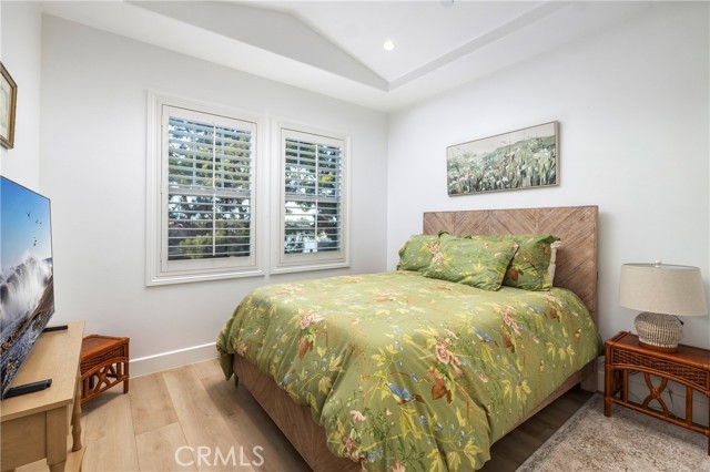 MLS #OC25224021 image #28