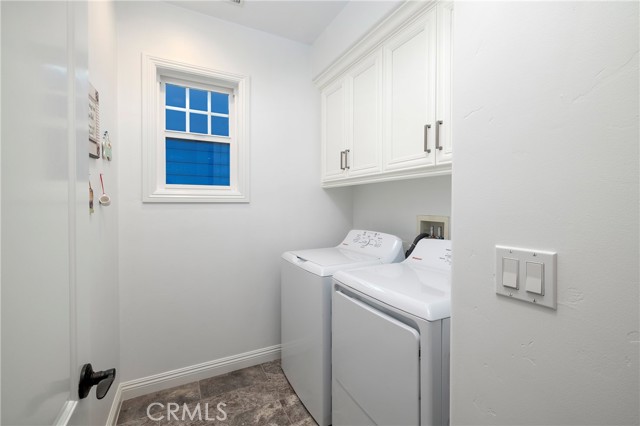 MLS #OC25224021 image #31