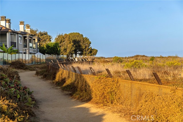 MLS #OC25224021 image #38