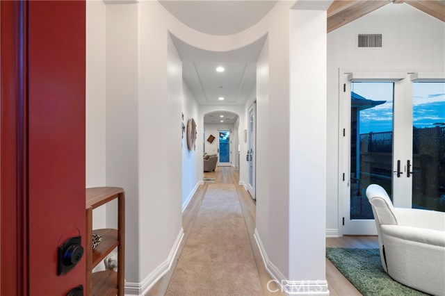 MLS #OC25224021 image #4