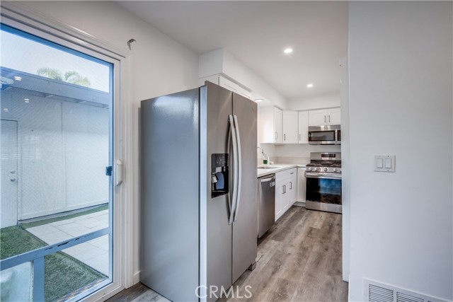 MLS #OC25224029 image #18