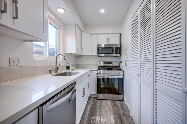 MLS #OC25224029 image #20