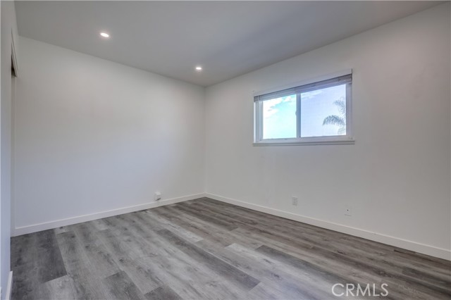 MLS #OC25224029 image #30