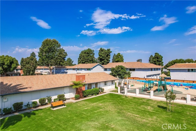 MLS #OC25224029 image #47