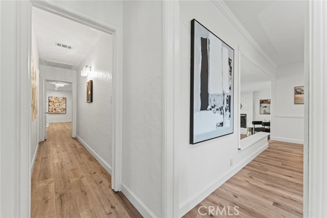 MLS #OC25224145 image #33