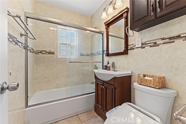 MLS #OC25224145 image #37