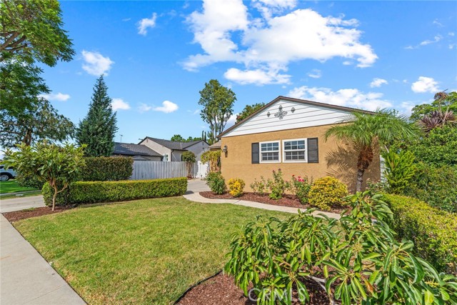 MLS #OC25224145 image #51