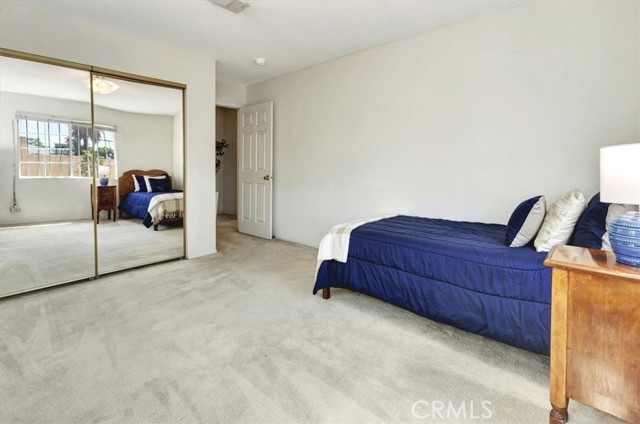 MLS #OC25224161 image #10