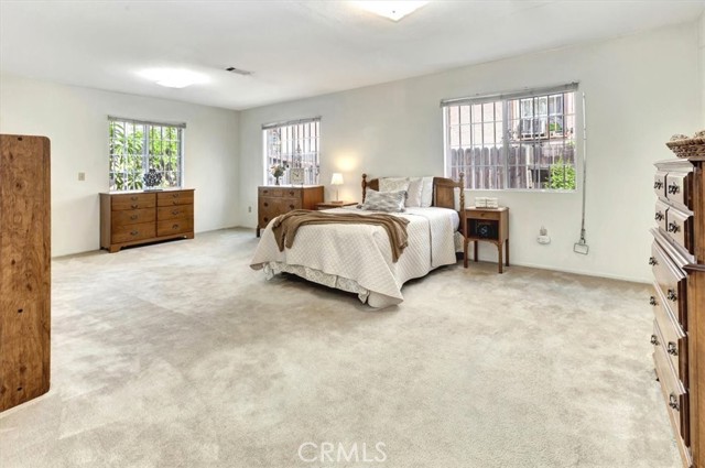 MLS #OC25224161 image #13