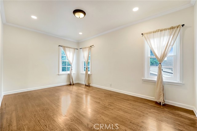 MLS #OC25224176 image #21