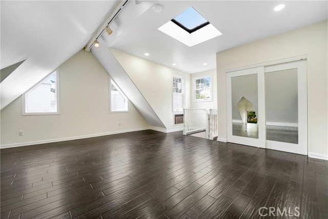 MLS #OC25224176 image #30