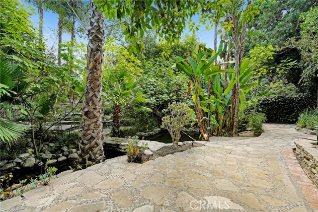 MLS #OC25224176 image #34