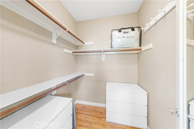 MLS #OC25224195 image #17