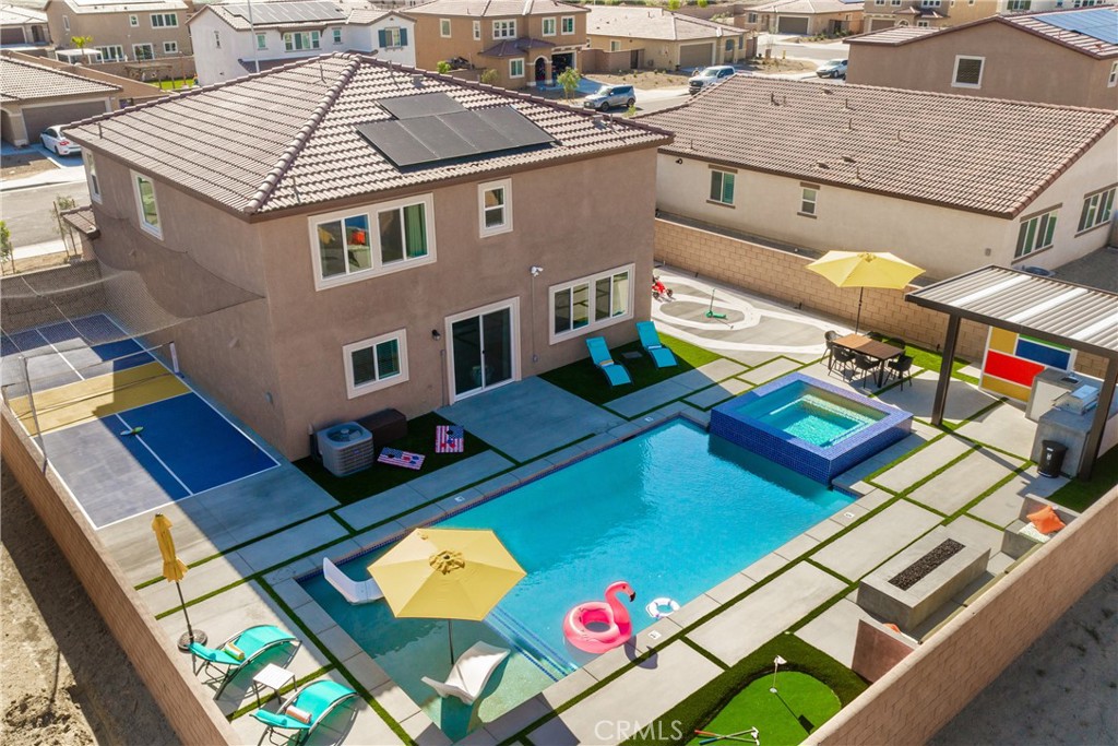 MLS #OC25224254 image #1