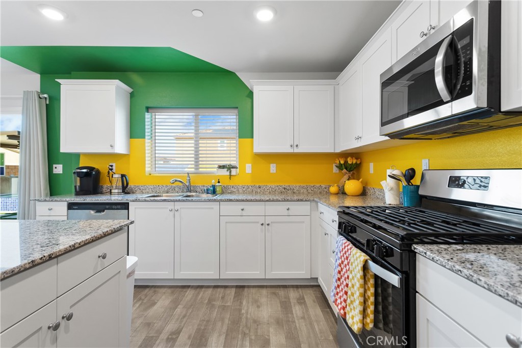 MLS #OC25224254 image #12