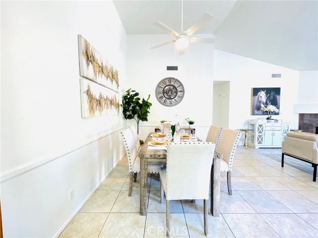 MLS #OC25224338 image #11