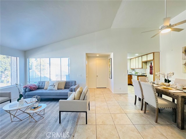 MLS #OC25224338 image #13