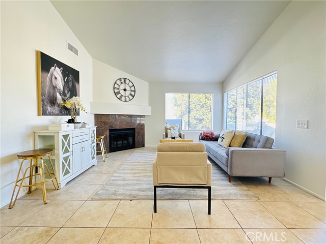 MLS #OC25224338 image #7