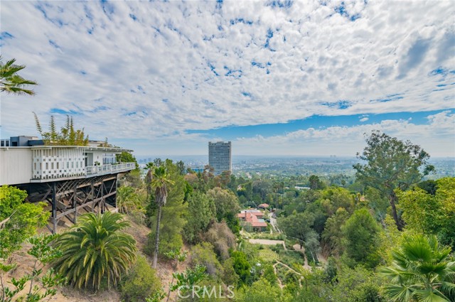 MLS #OC25224348 image #10