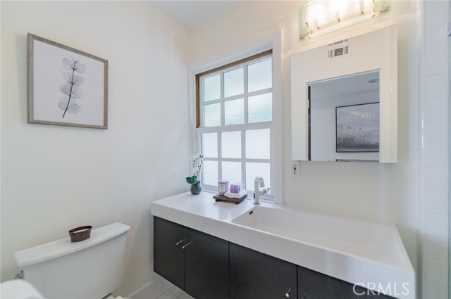 MLS #OC25224348 image #29