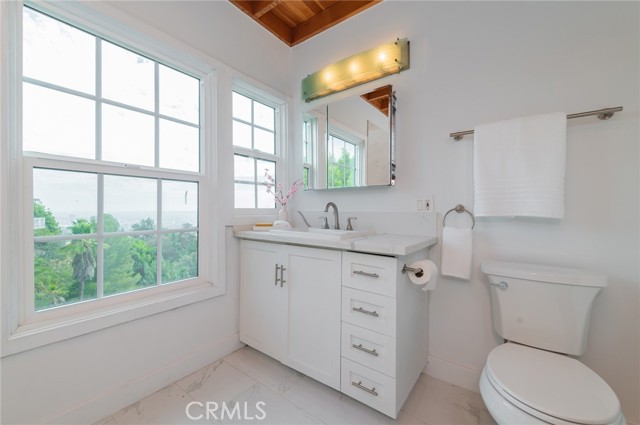 MLS #OC25224348 image #34