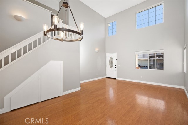 MLS #OC25224363 image #2