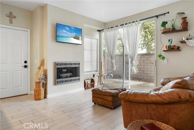 MLS #OC25224375 image #12