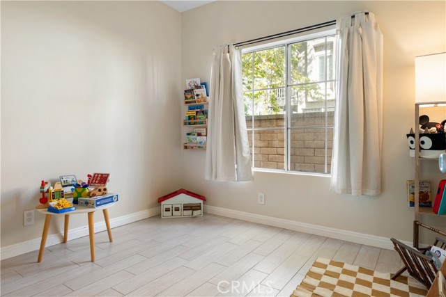 MLS #OC25224375 image #16