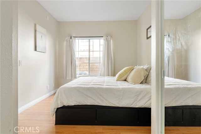 MLS #OC25224375 image #23