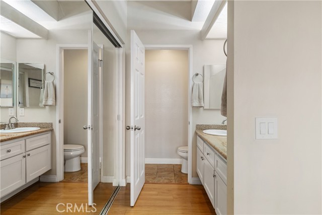 MLS #OC25224375 image #24