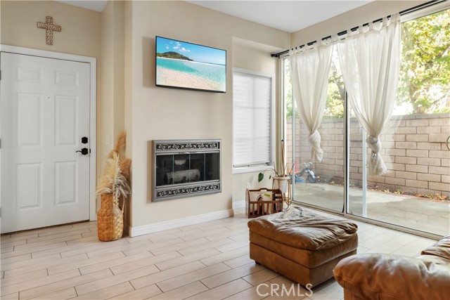 MLS #OC25224375 image #6