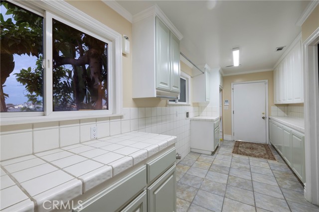 MLS #OC25224394 image #16