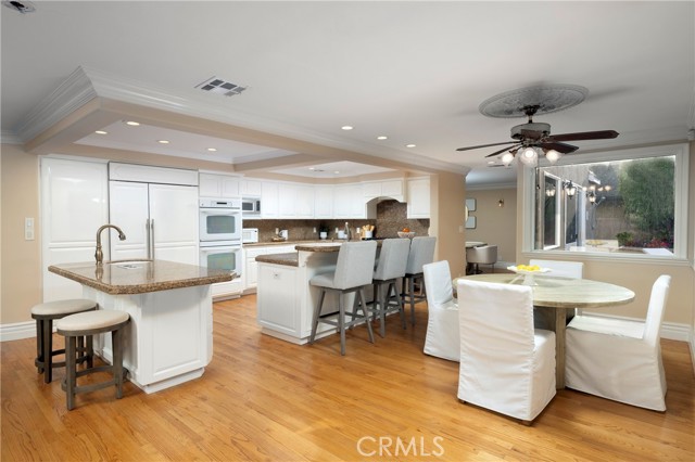 MLS #OC25224394 image #5