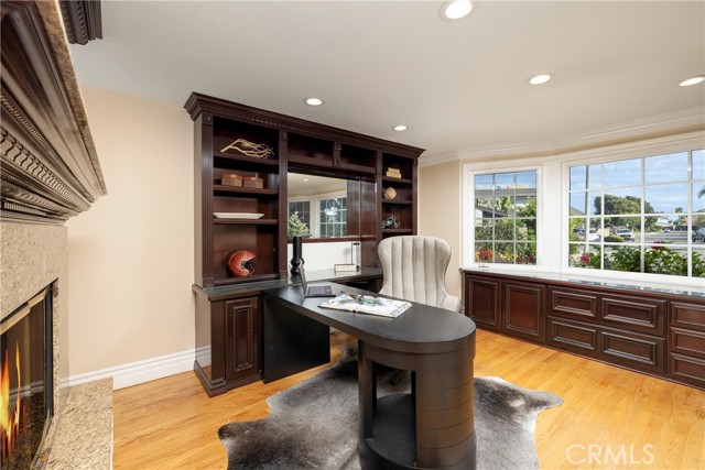 MLS #OC25224394 image #8