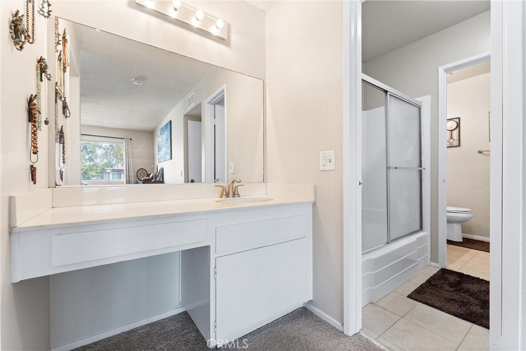 MLS #OC25224644 image #12