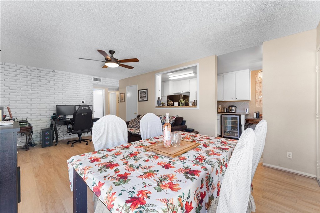 MLS #OC25224644 image #2