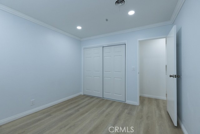 MLS #OC25224736 image #11