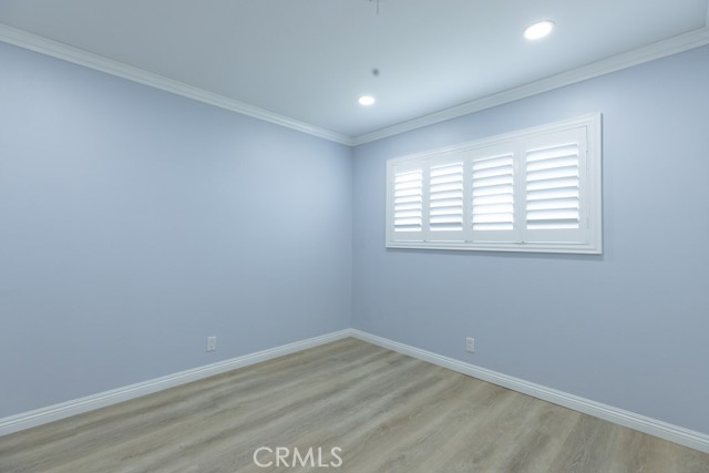 MLS #OC25224736 image #12