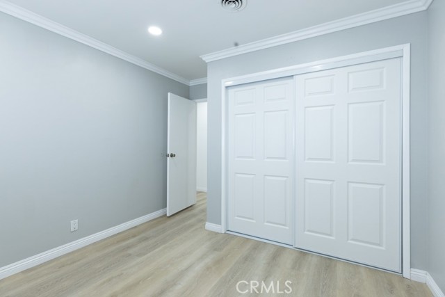 MLS #OC25224736 image #17