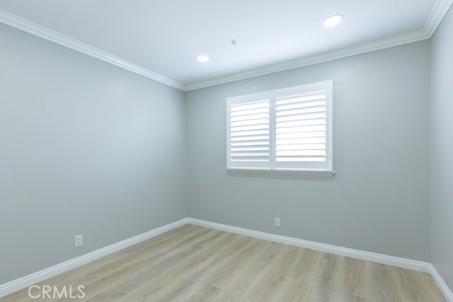 MLS #OC25224736 image #18