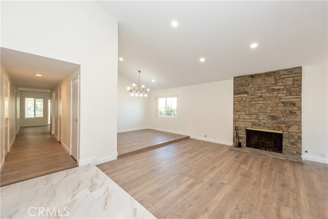 MLS #OC25224737 image #2