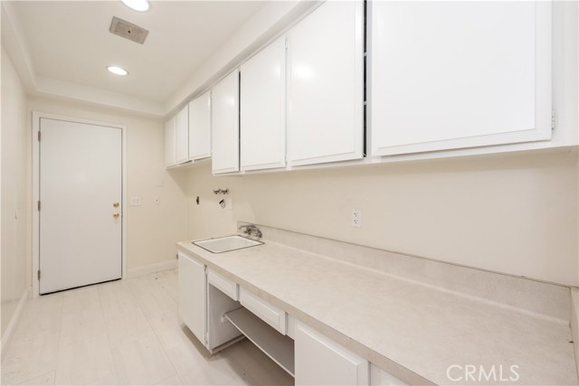 MLS #OC25224737 image #21