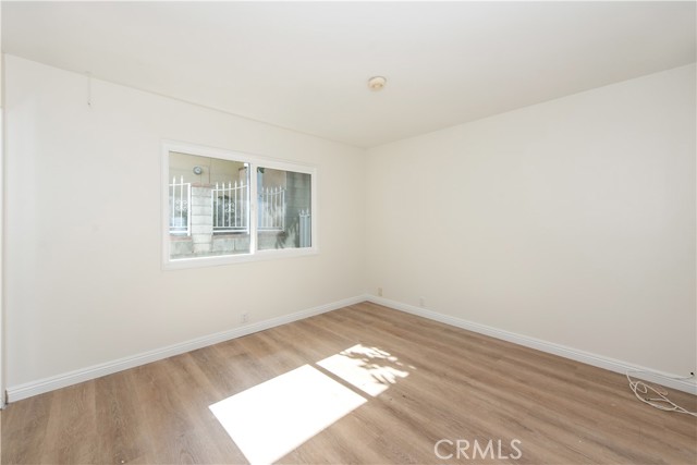 MLS #OC25224737 image #22