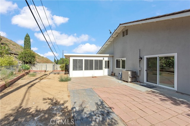 MLS #OC25224737 image #29