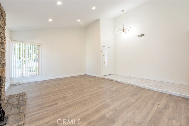 MLS #OC25224737 image #7