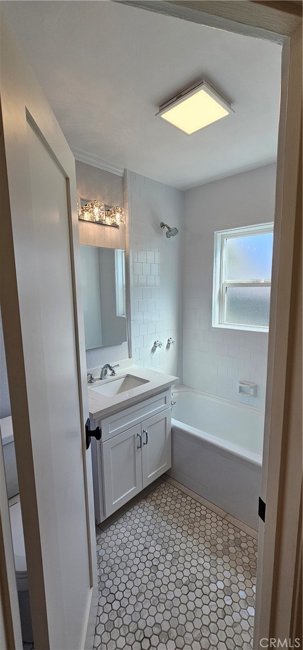 MLS #OC25224749 image #18