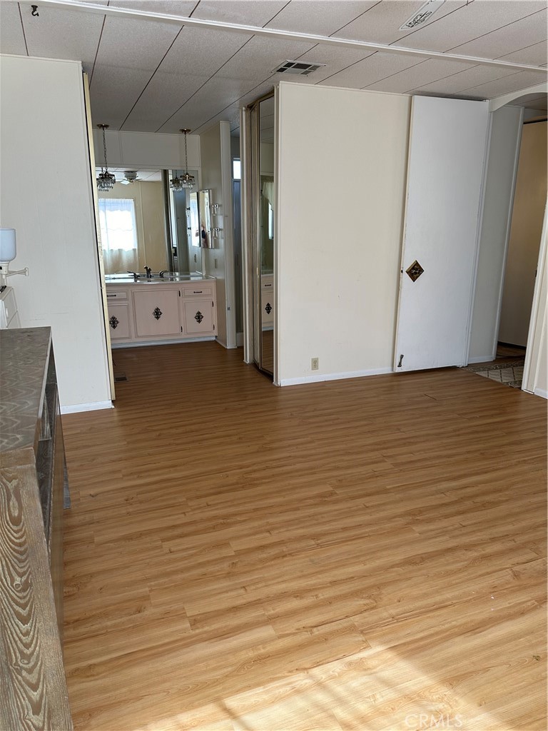 MLS #OC25224798 image #20