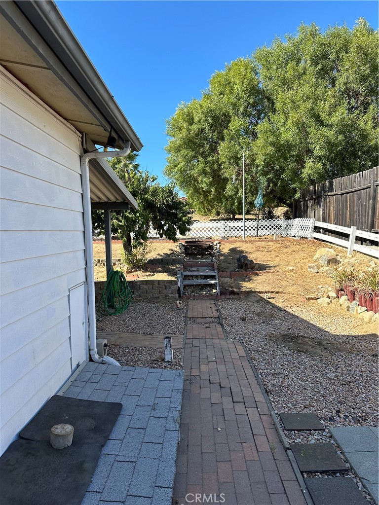 MLS #OC25224798 image #26